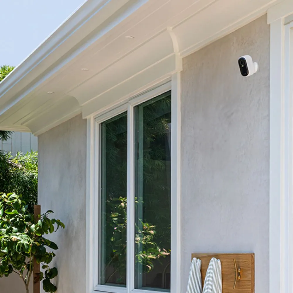Arlo Essential 2K Outdoor Security Camera (2nd Generation) – 1 Pack