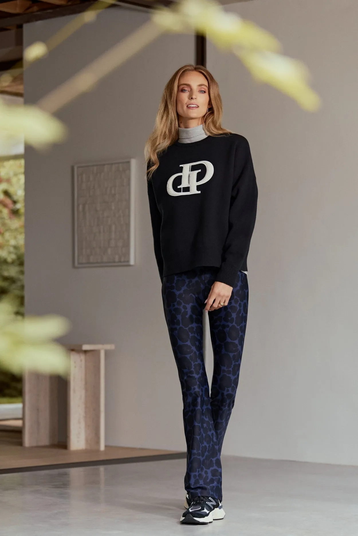Celine Flared Leggings | Leopard Navy