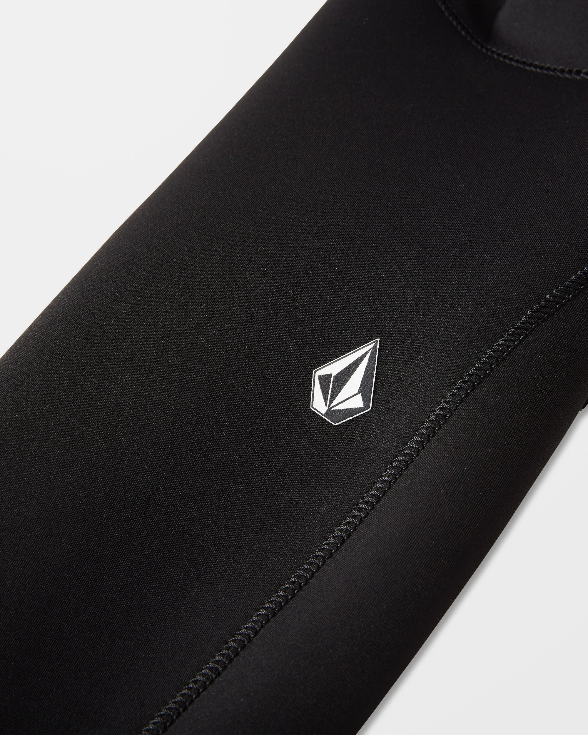 Combinaison de Surf Modulator Intégrale 3/2 mm Zippée Poitrine - BLACK