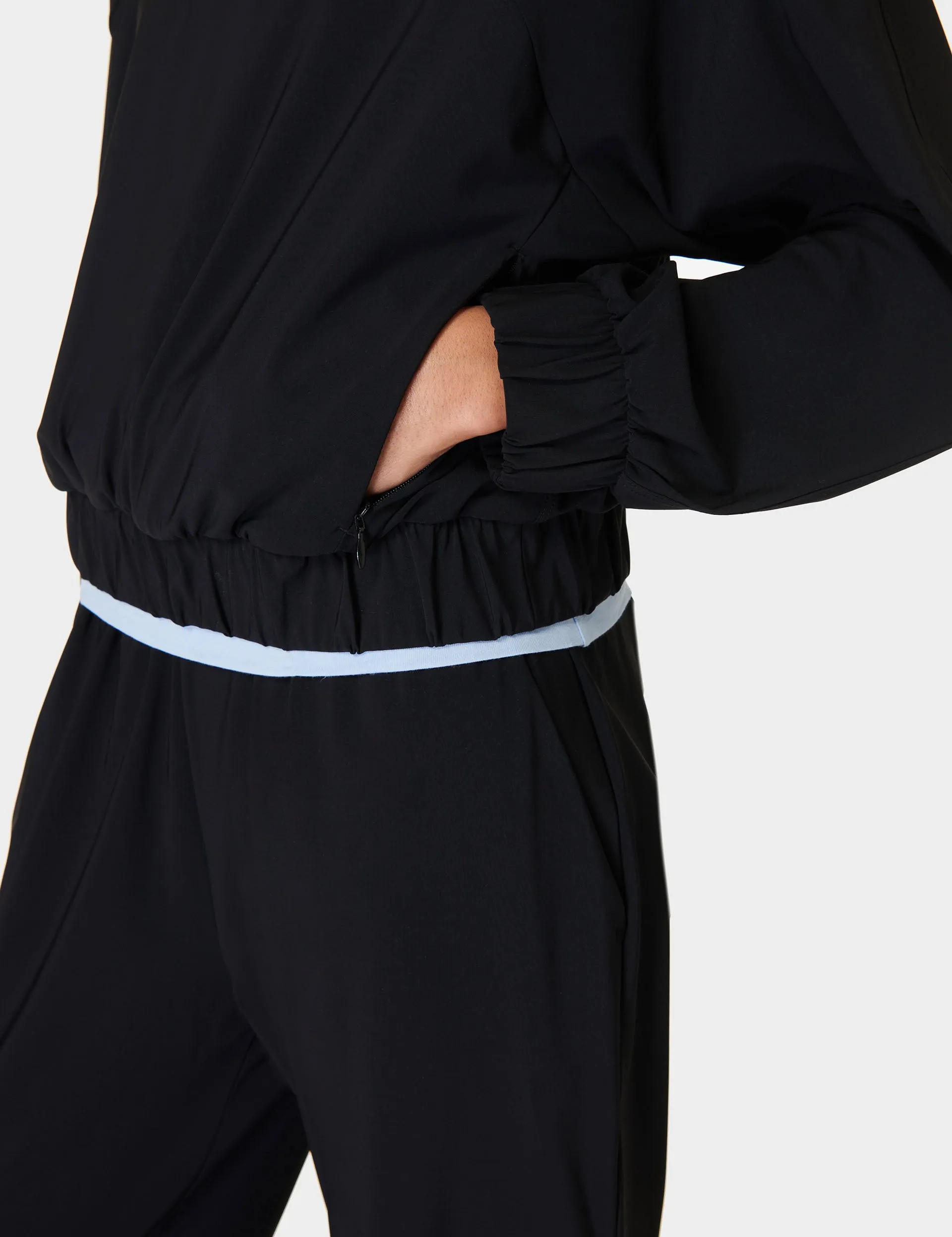 Explorer Pullover - Black