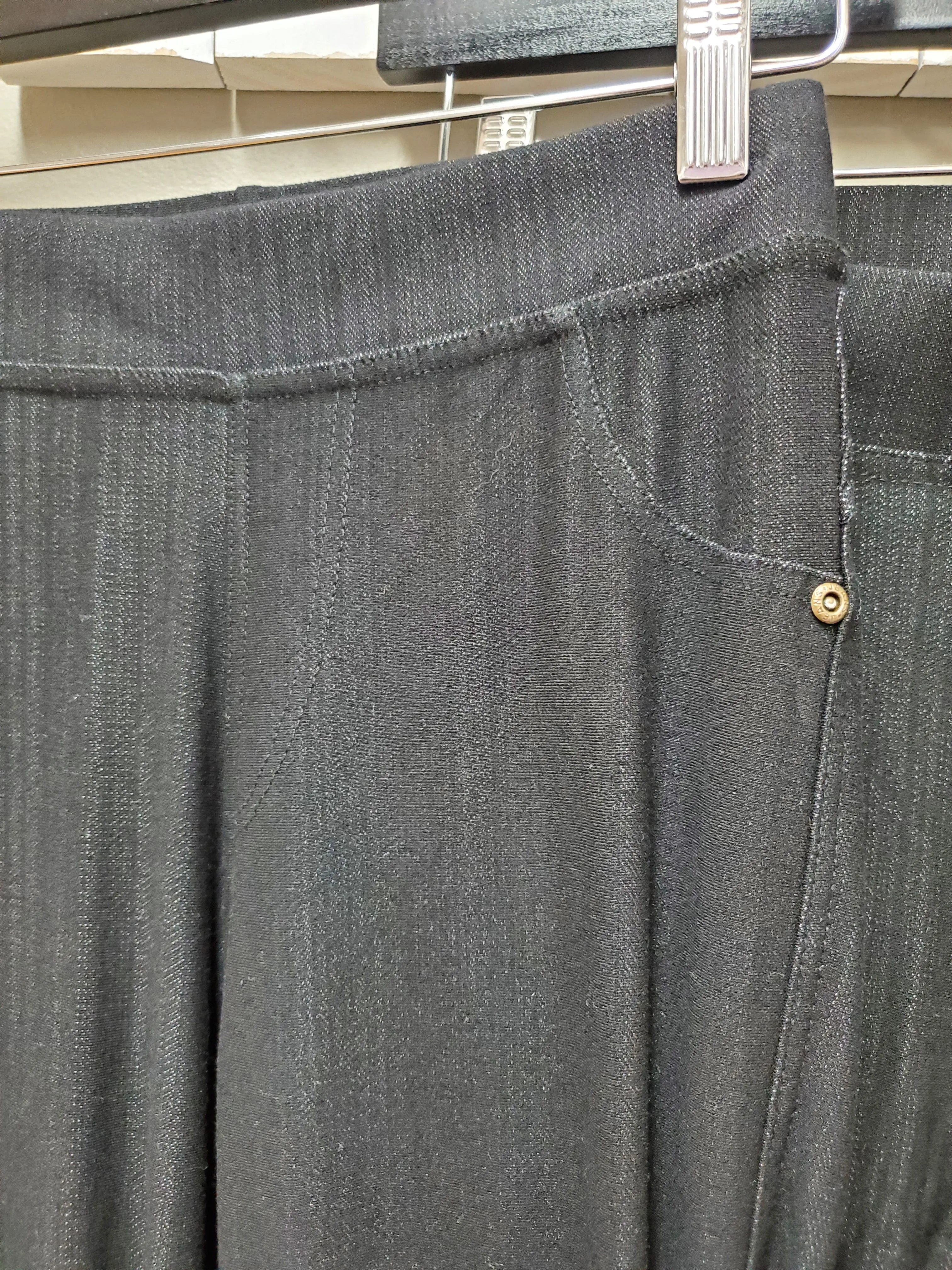 FINAL SALE was $29.99 - 10 Colorways -  Jeggings with Back Pockets