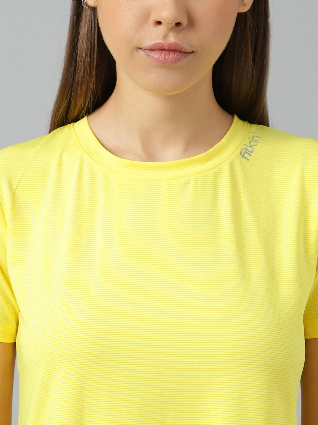 Fitkin women self stripes round neck short sleeves t-shirt