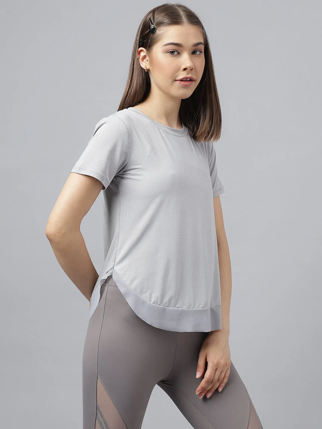 Fitkin women self stripes round neck short sleeves t-shirt