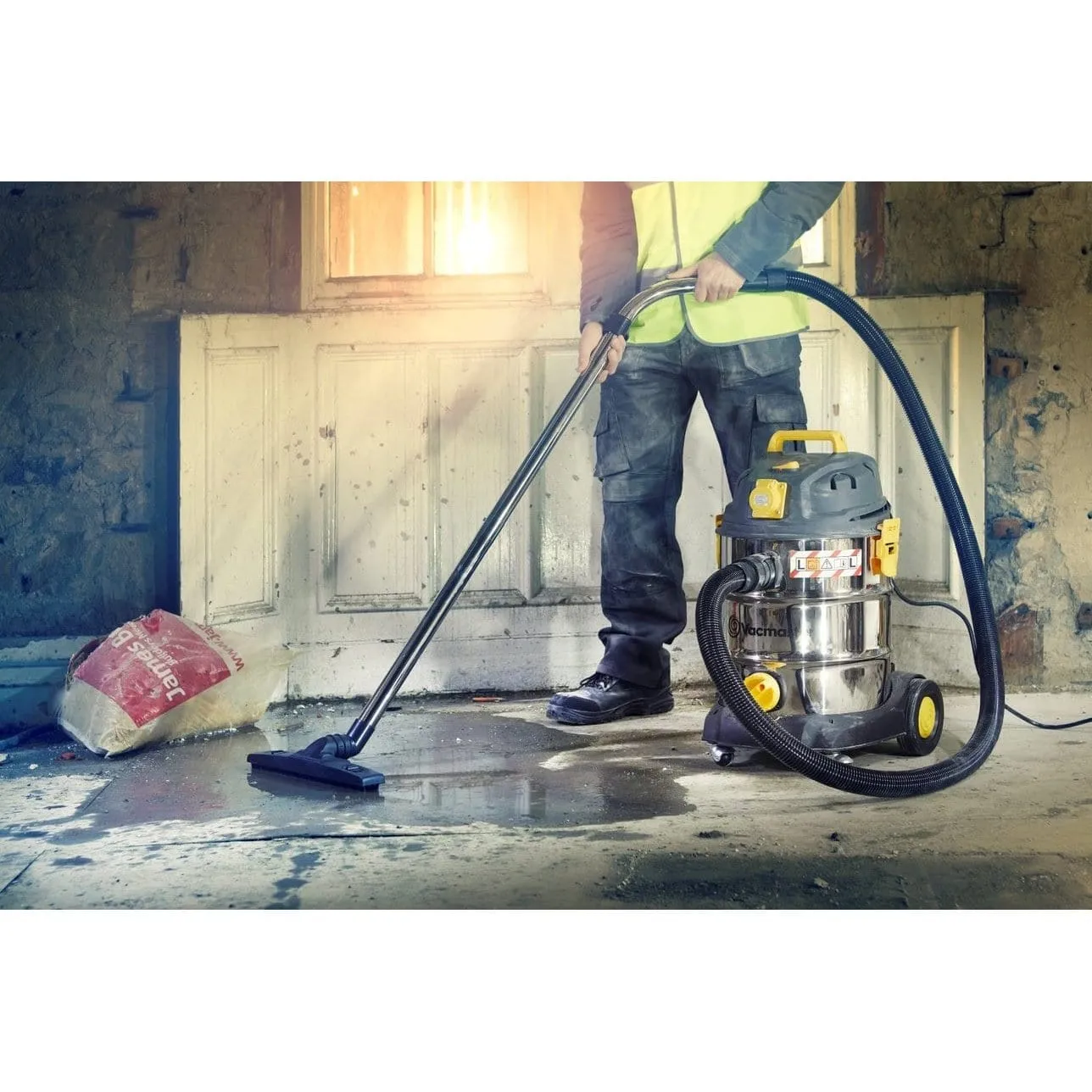Ingco 75L Wet & Dry Industrial Vacuum Cleaner 2400W – VC24751