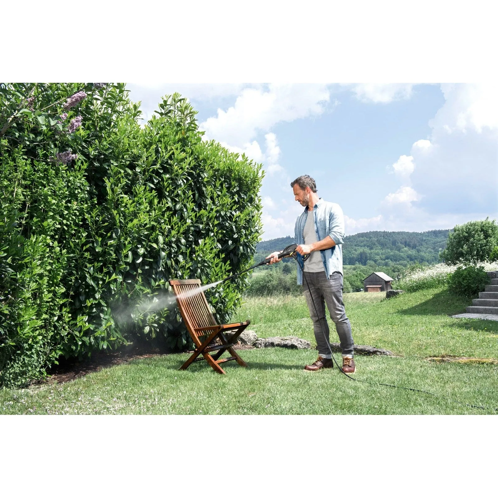 Karcher K2 Universal Edition Pressure Washer 110 Bar