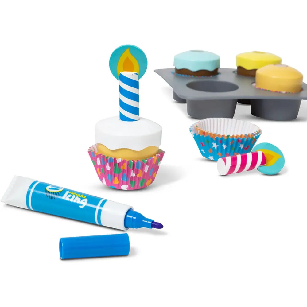 Melissa and Doug - Bake and Decorate Cupcake Set