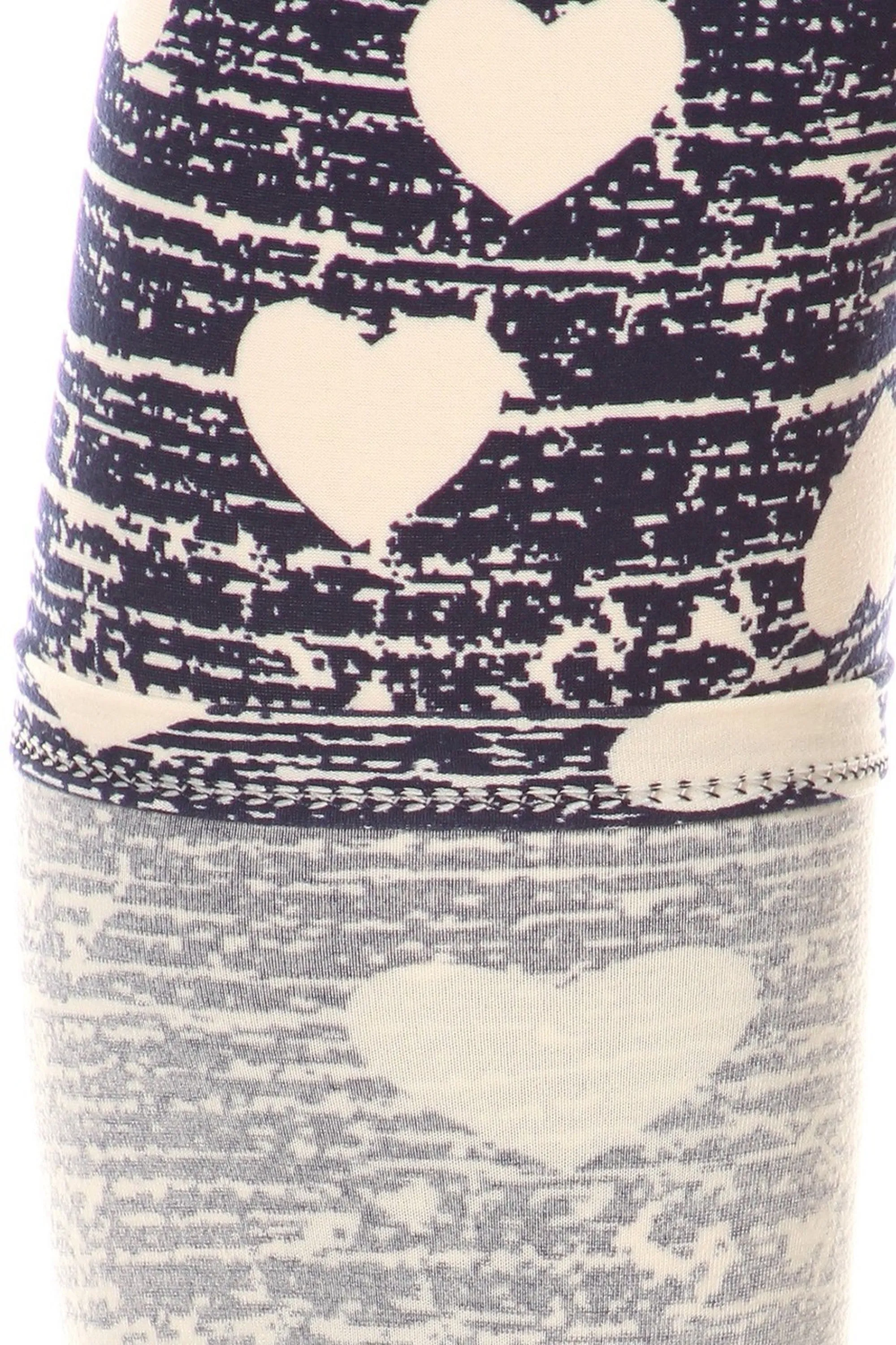 Rustic Hearts Curvy Plus Size Valentine's Day Leggings