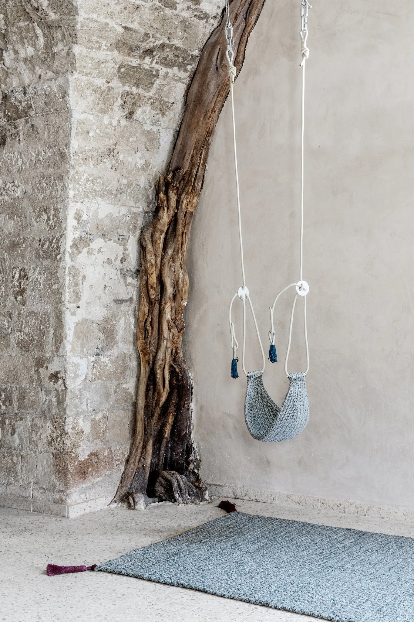 Saddle Swing