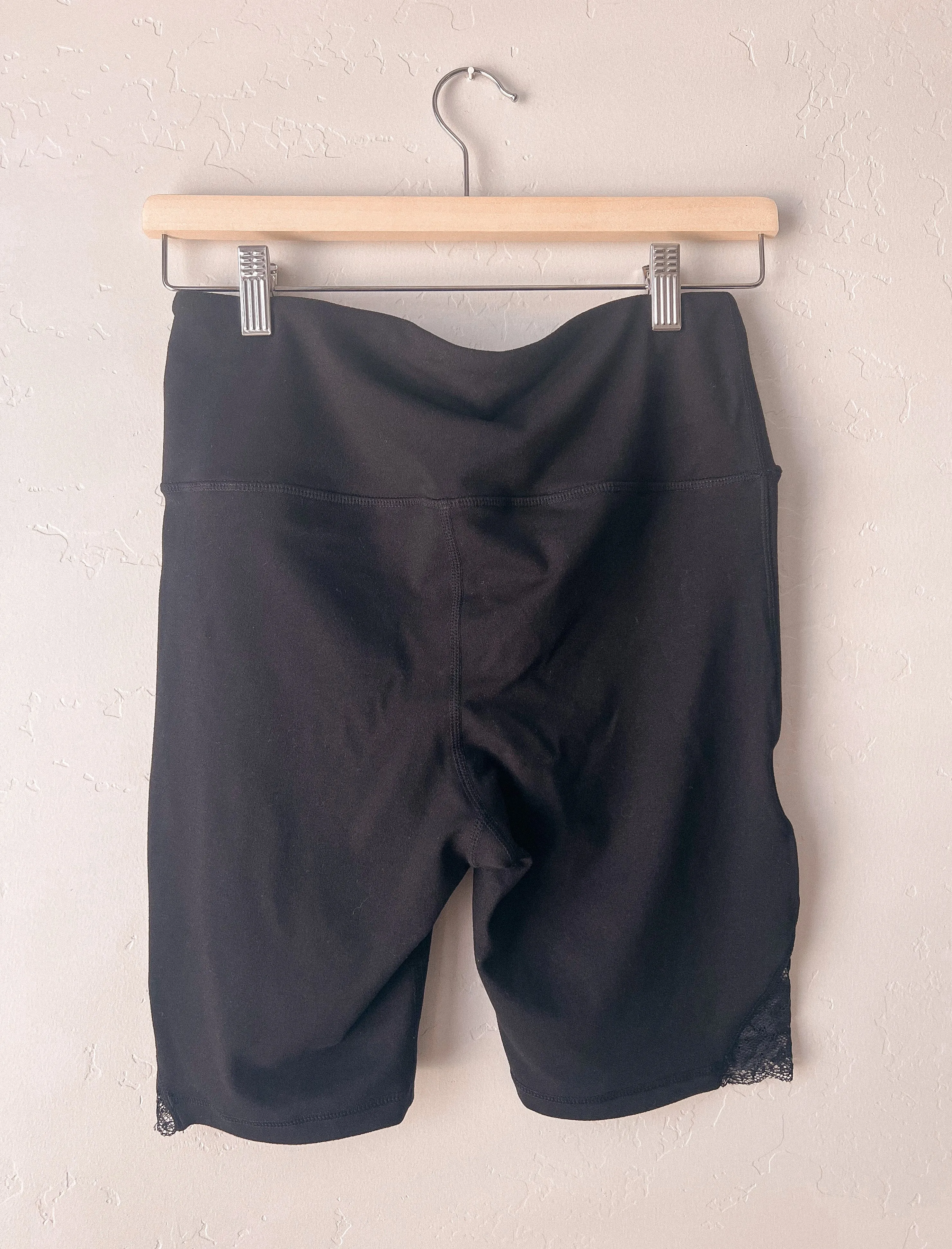 the rebel lace biker shorts