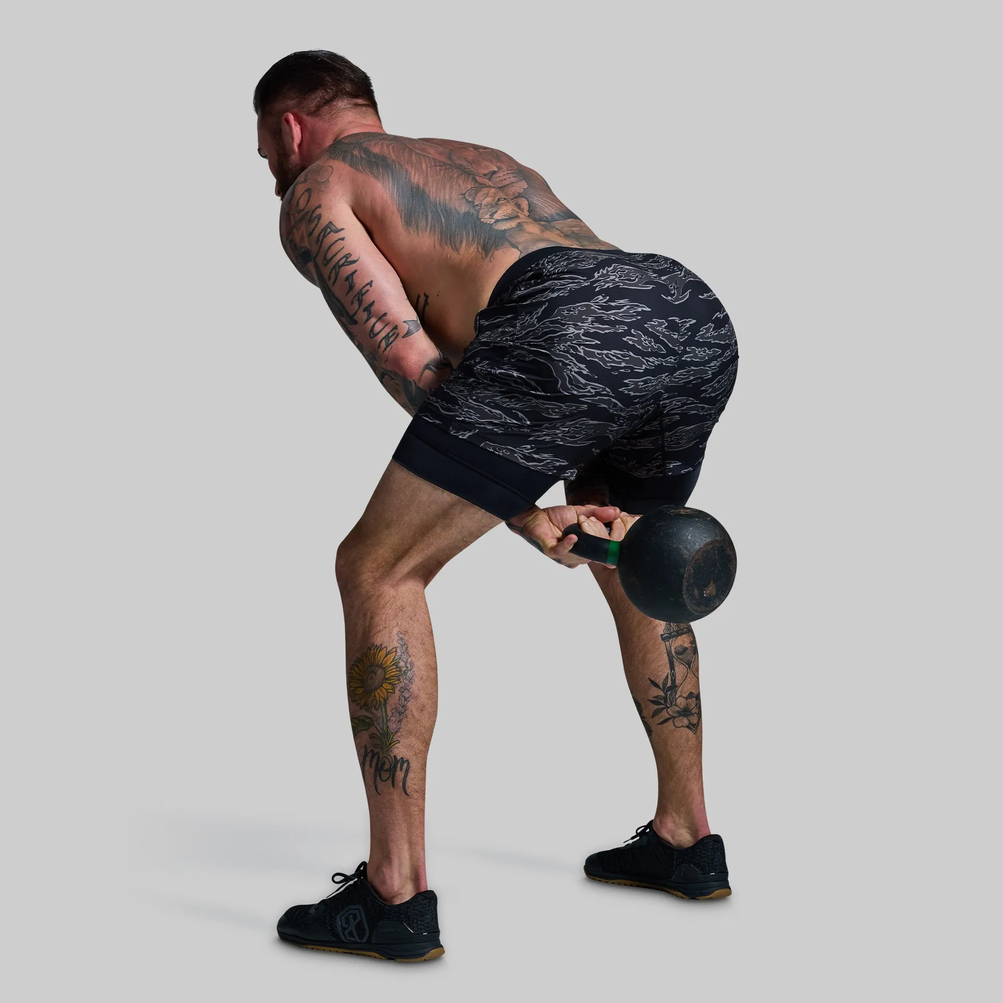 Versatile Short w/ Compression 7" (Night Tiger)