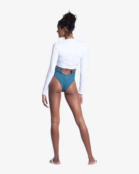 White Everyday Crop Rash Guard by BloqUv