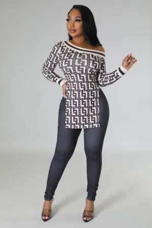 Women's Off The Shoulder Graphic Design Side slits Pink/Black Legging Set